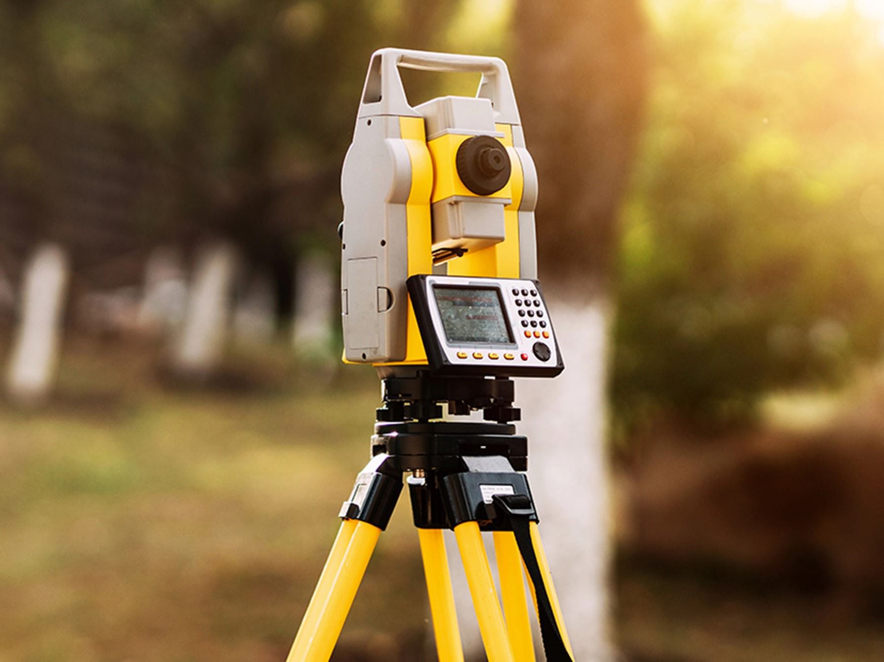 Somos la empresa lider en vender equipos de topografía usados de excelente procedencia y calidad, ofreciendo garantía, y servicio postventa, satisfaciendo la necesidad del profesional que busca, calidad, buen precio, y garantía